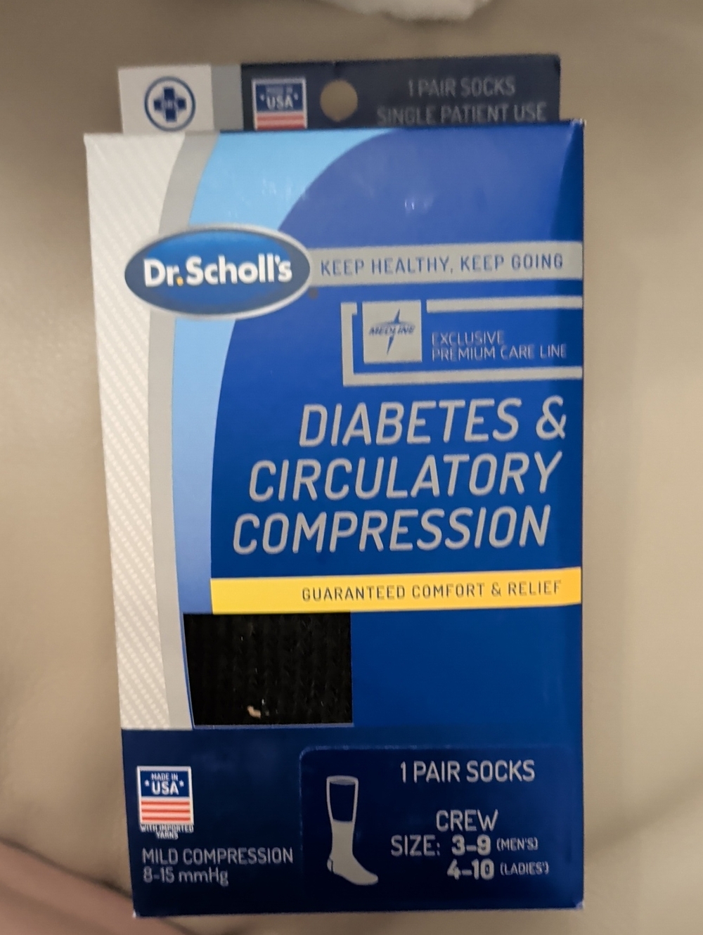 Dr. Scholl's Diabetes & Circulatory Compression Crew Socks Black